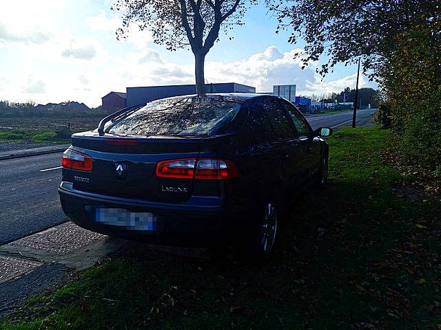 <h1>RENAULT Laguna II Berline (BG) 1.8 i 16V 120cv </h1>