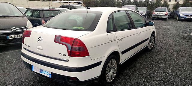 <h1>CITROËN C5 Phase 2 1.6 HDi FAP 16V 110 cv</h1>